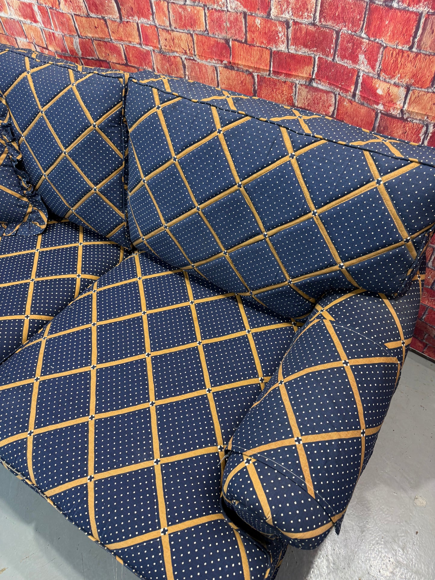 Loveseat