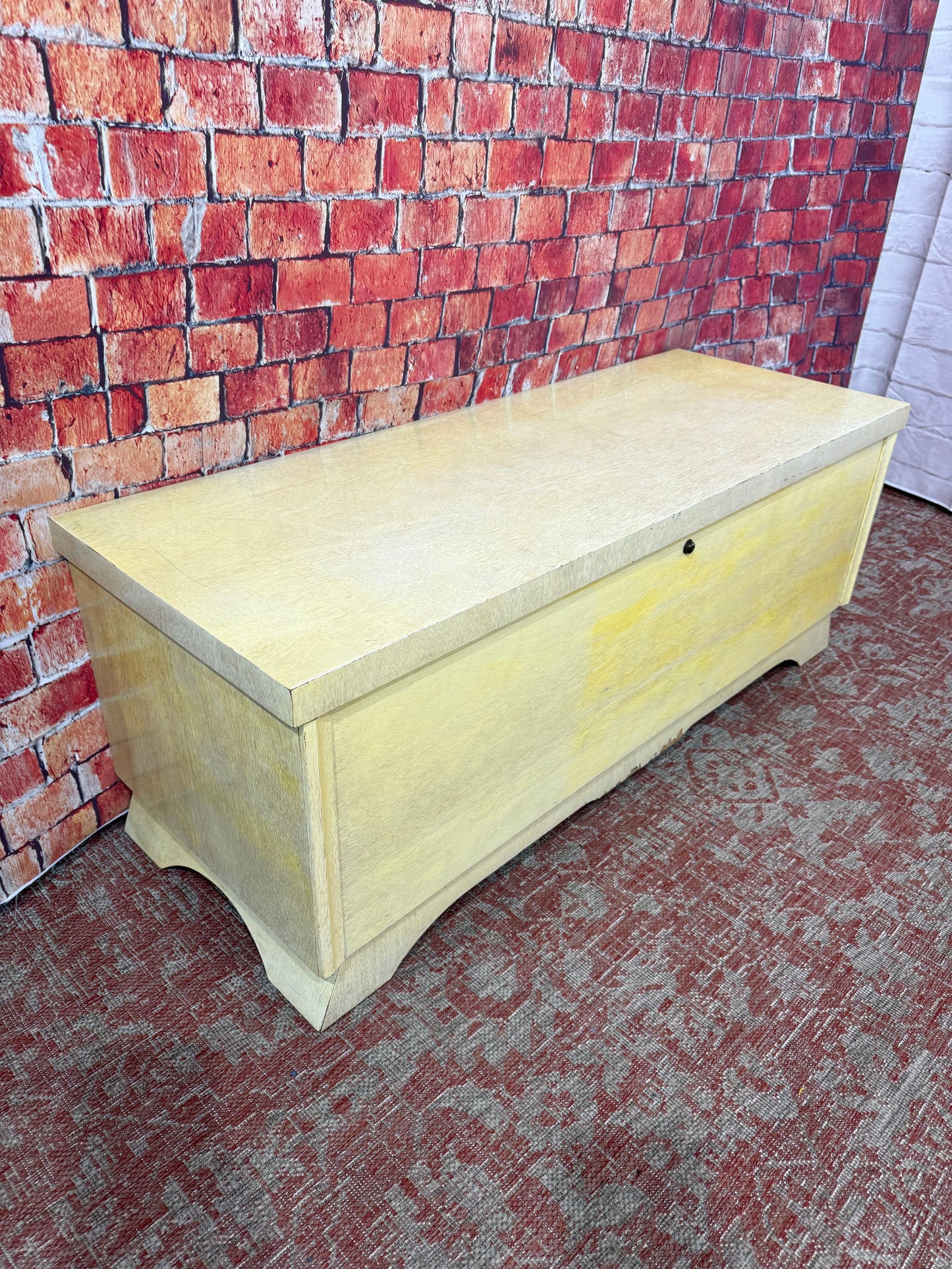Lane Cedar Chest