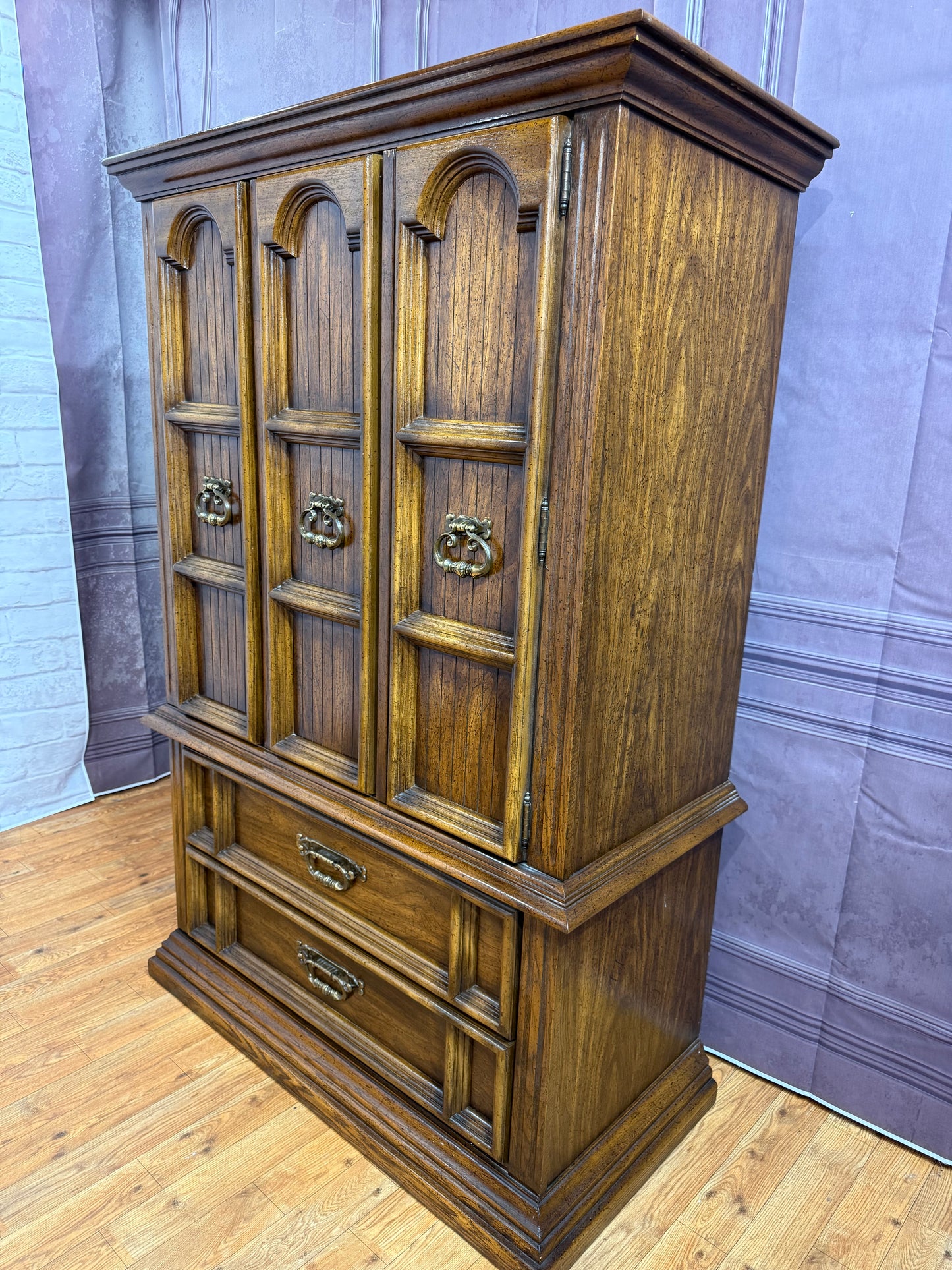 Vintage Broyhill Chest of Drawers