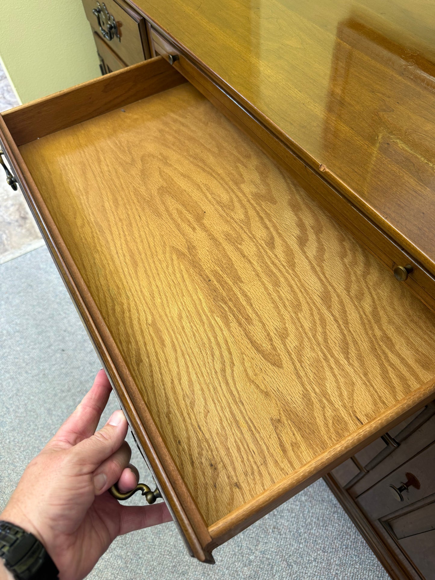 Willett Buffet Table