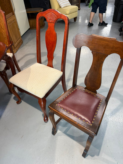 Dining Table & 6 Chairs
