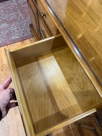 Ethan Allen Dresser