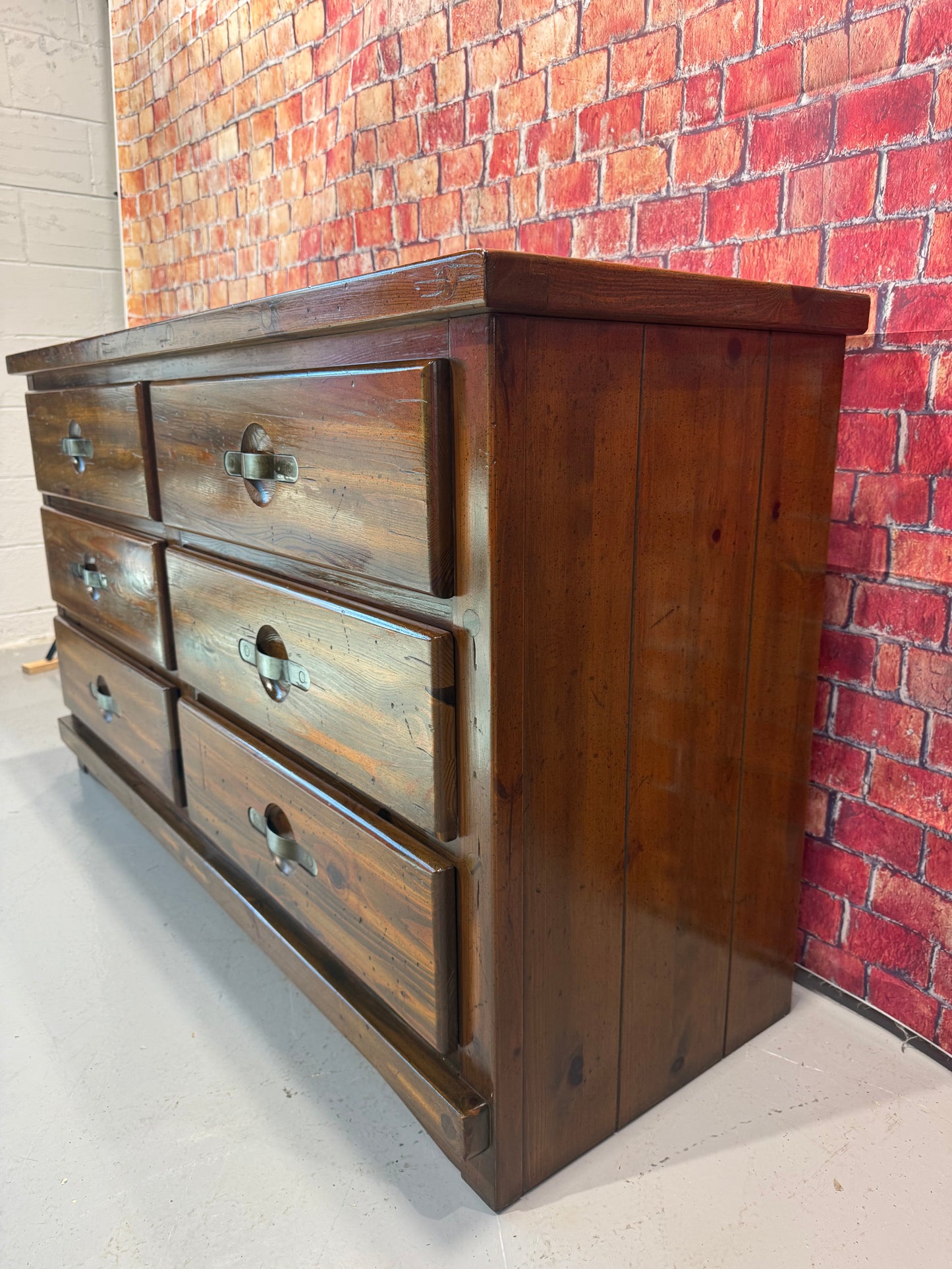 Young Hinkle Dresser