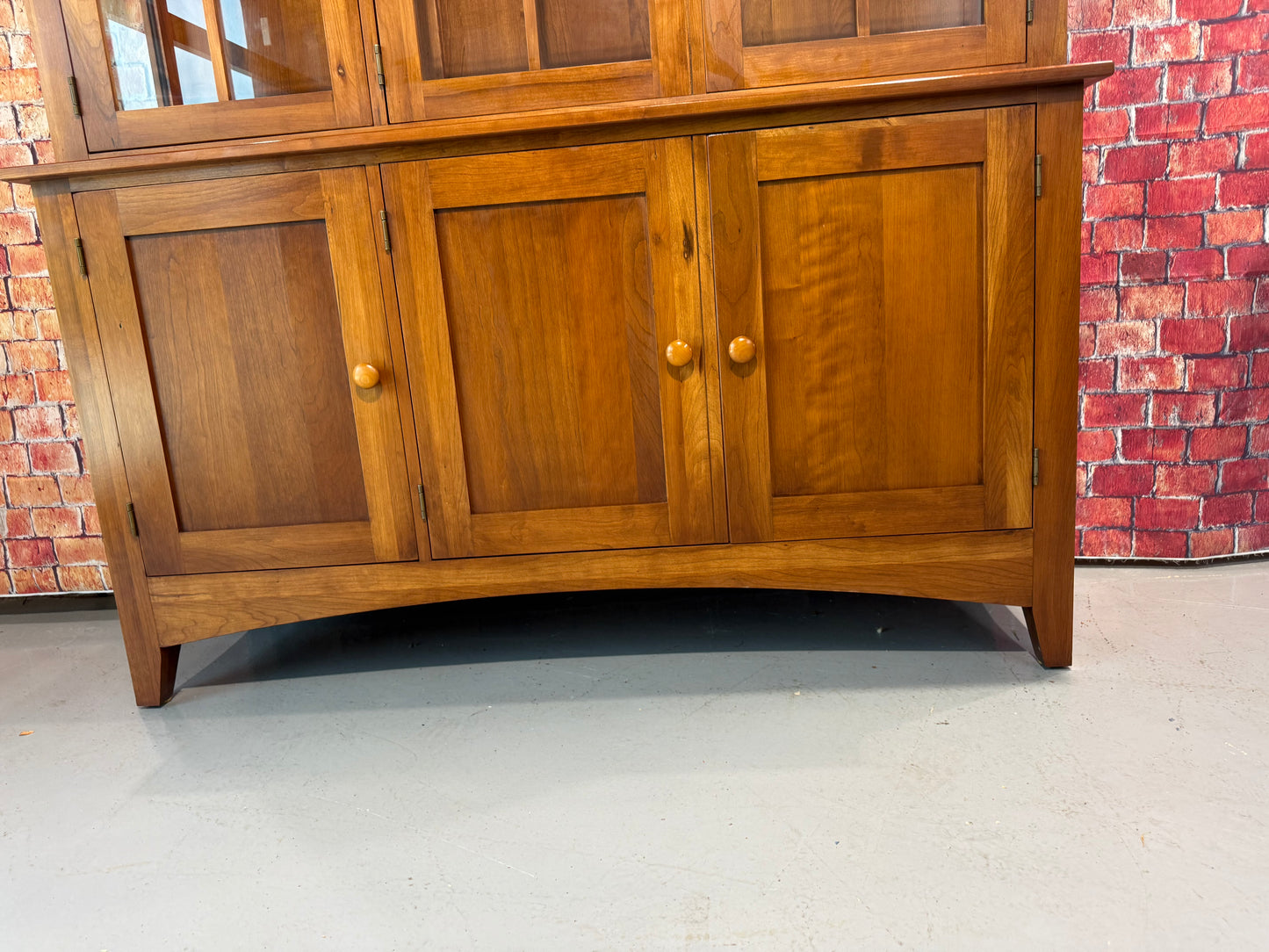 Ethan Allen China Cabinet