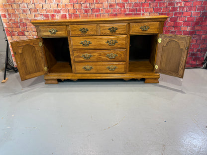 Broyhill Buffet Table / TV Stand