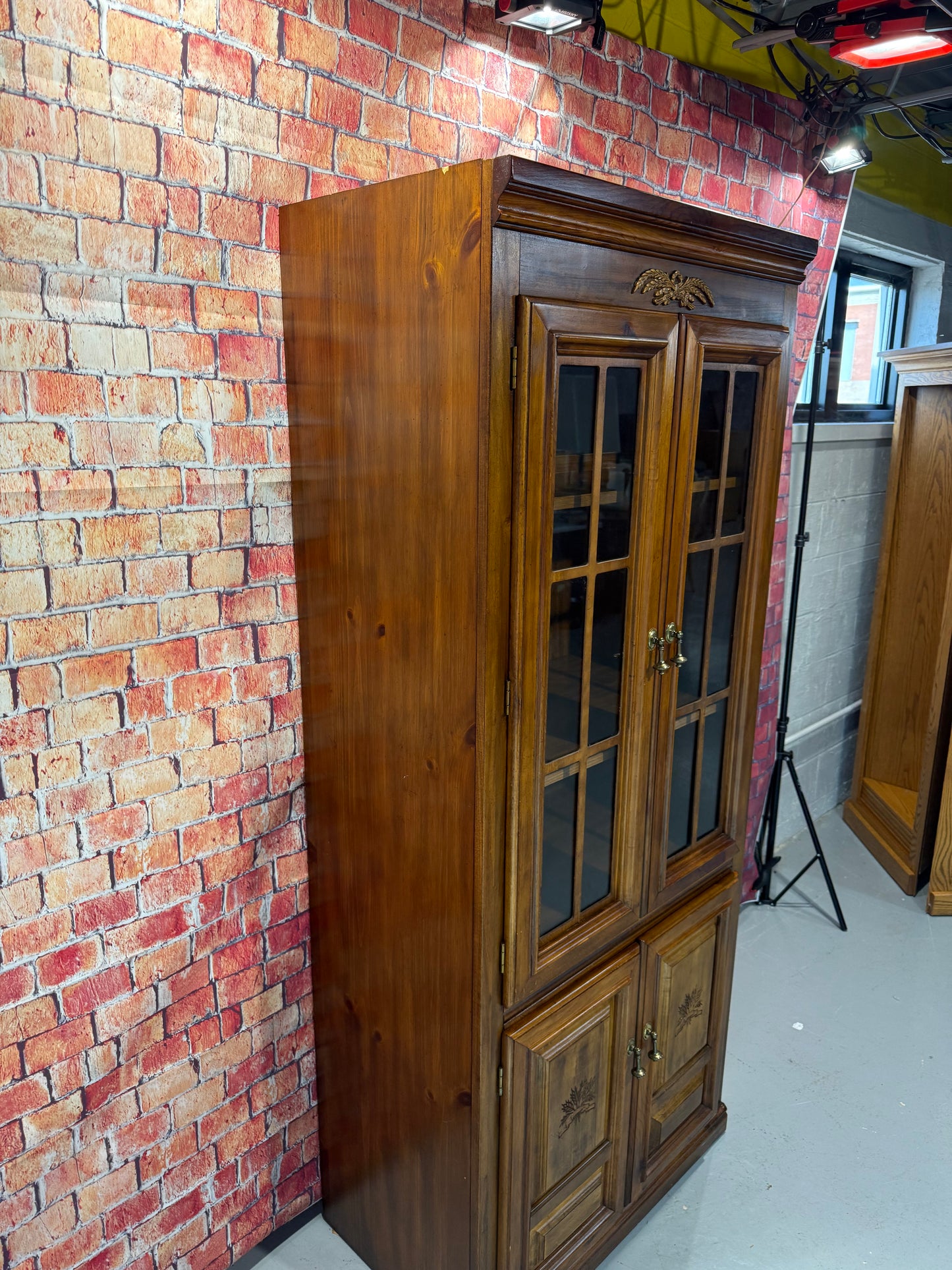 Bookcase / Bookshelf