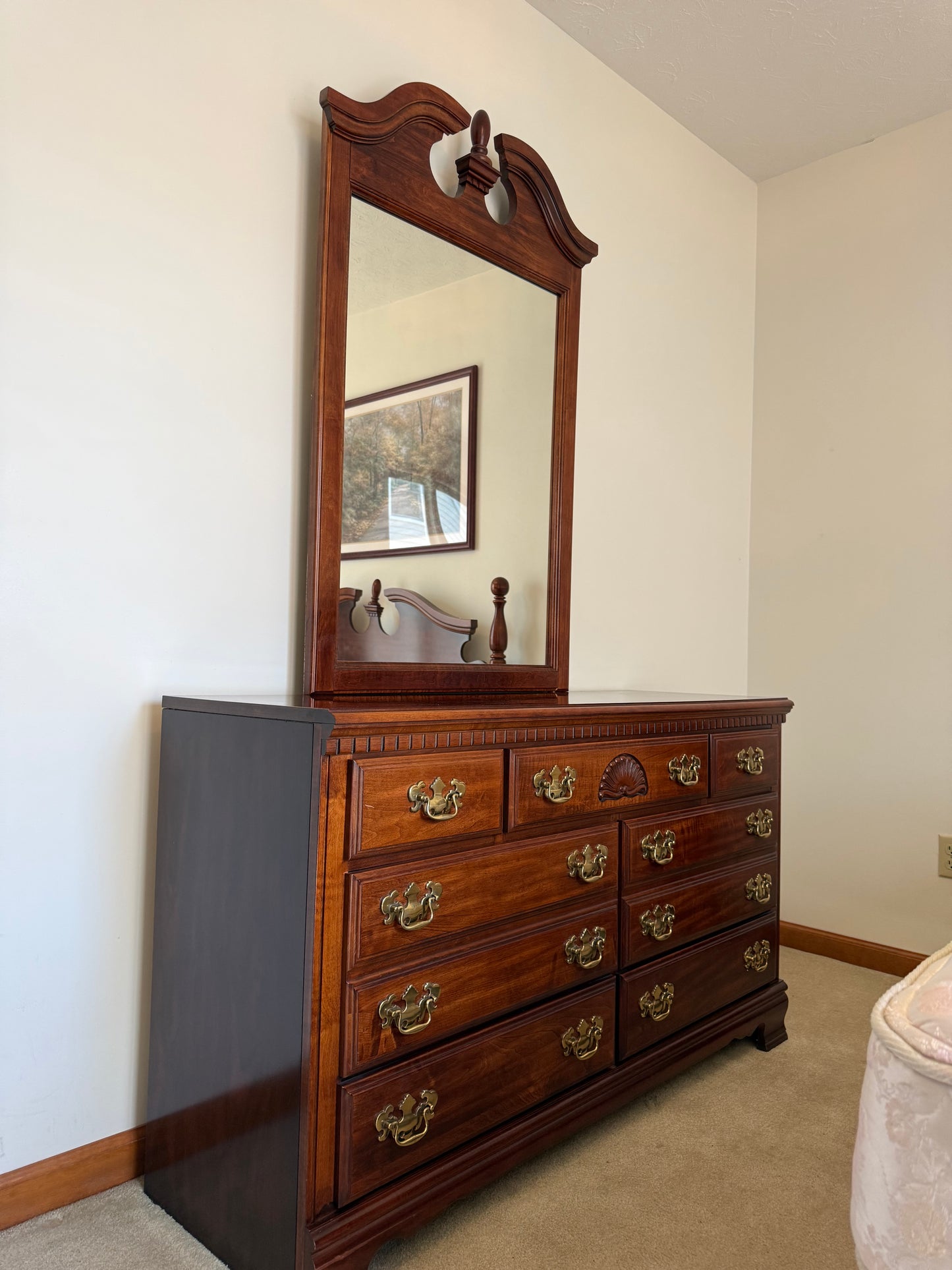 Lea Dresser & Mirror