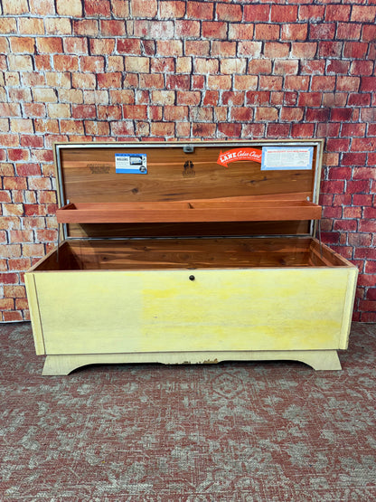 Lane Cedar Chest