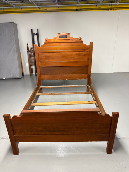 Antique Full Bed