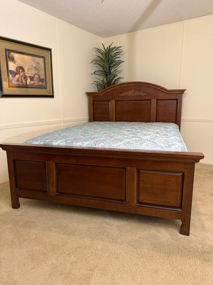 Queen Bed