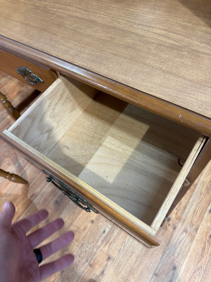 Bassett Desk & Chair