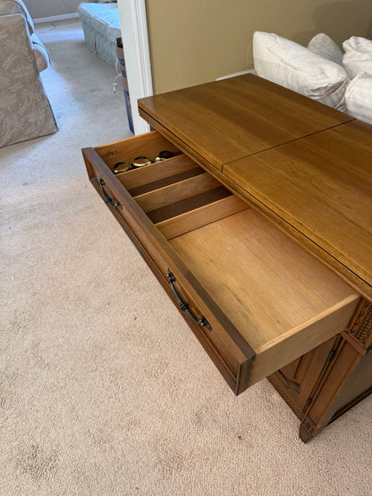 MCM Sideboard - Mt Arie