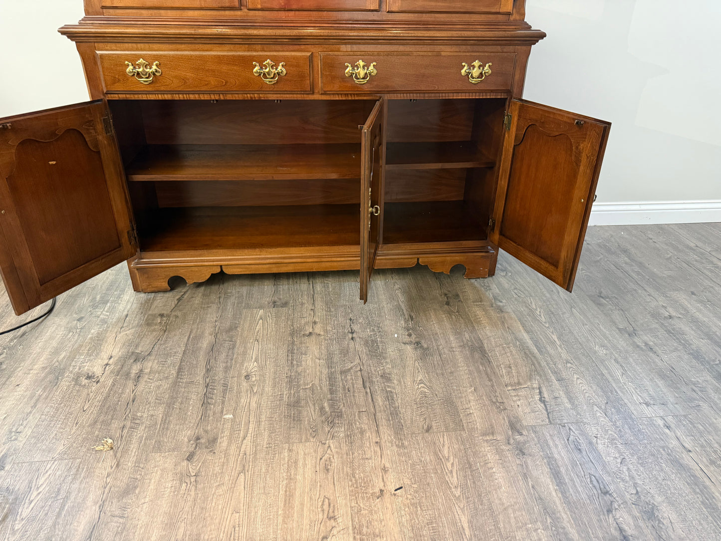 Thomasville China Cabinet
