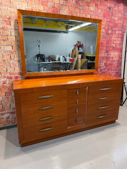 Thomasville MCM Dresser w/ Mirror