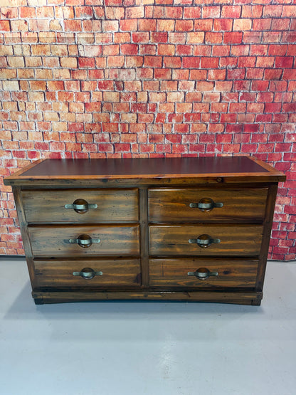 Young Hinkle Dresser
