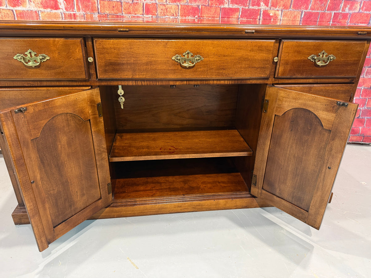 Buffet Table / Sideboard - Thomasville