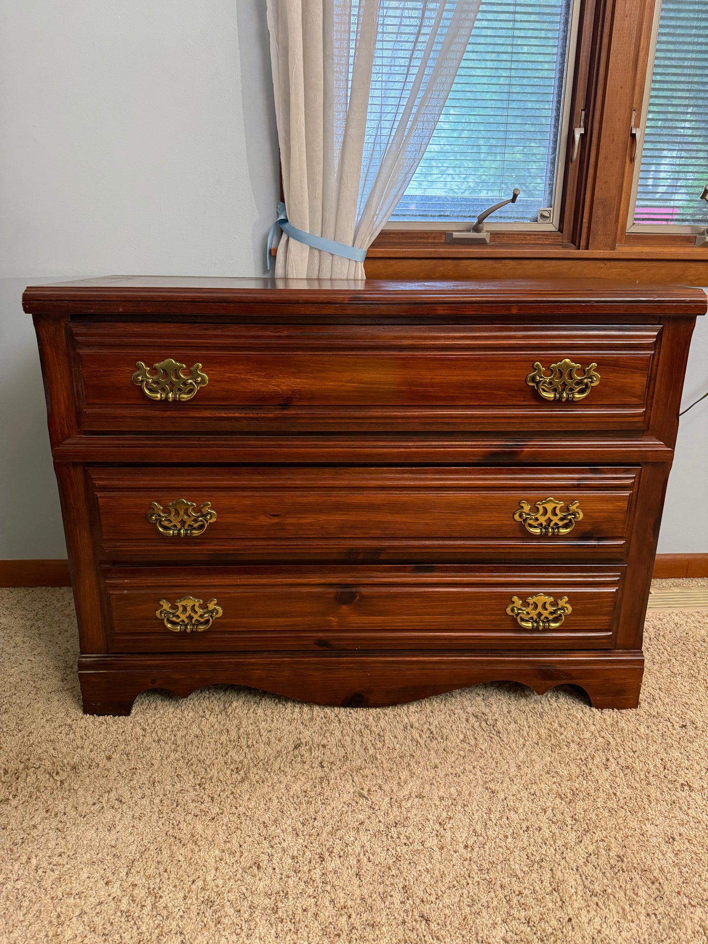 Small Broyhill Dresser