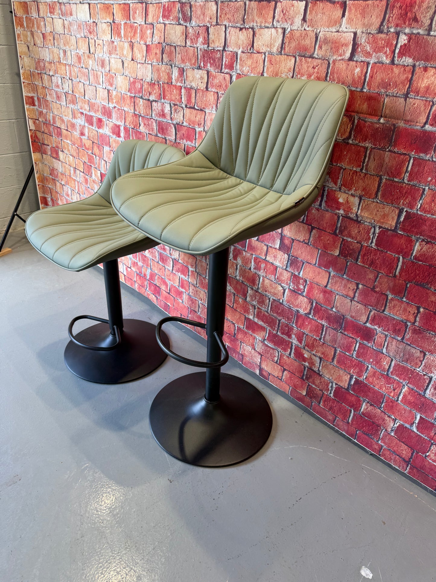 Younike Adjustable Barstools