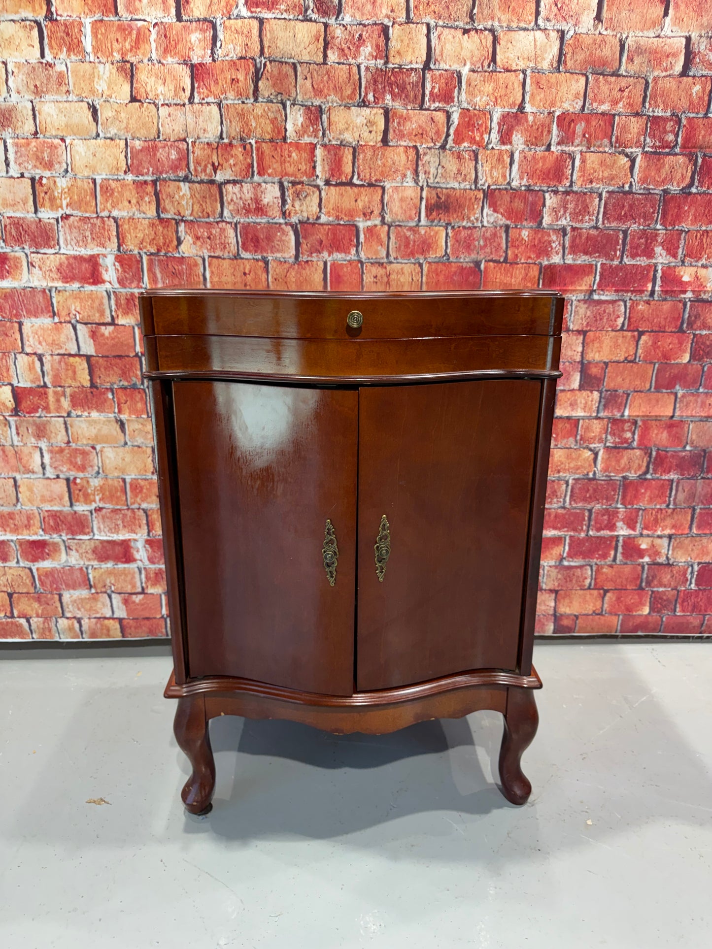 Jewelry / Silverware Chest