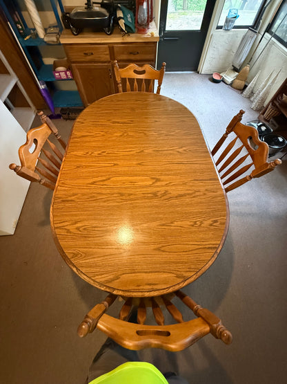 Kitchen Table & 4 Chairs