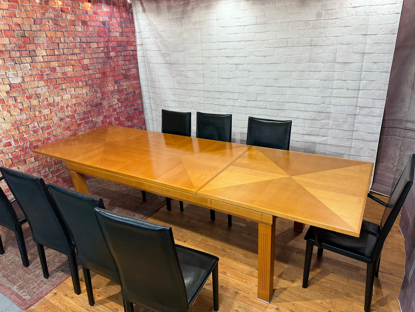 Dining Table & 8 Chairs