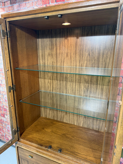 China Cabinet / Bookcase