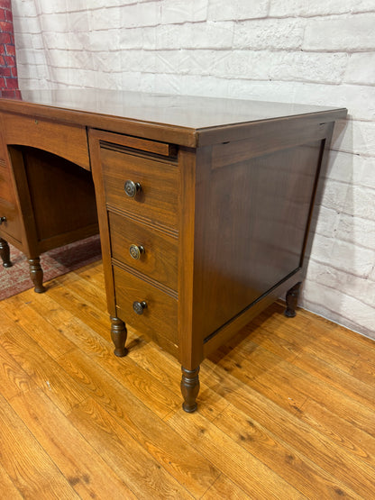 Jackson Desk