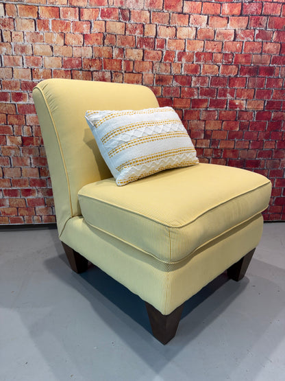 Chair & Pillow