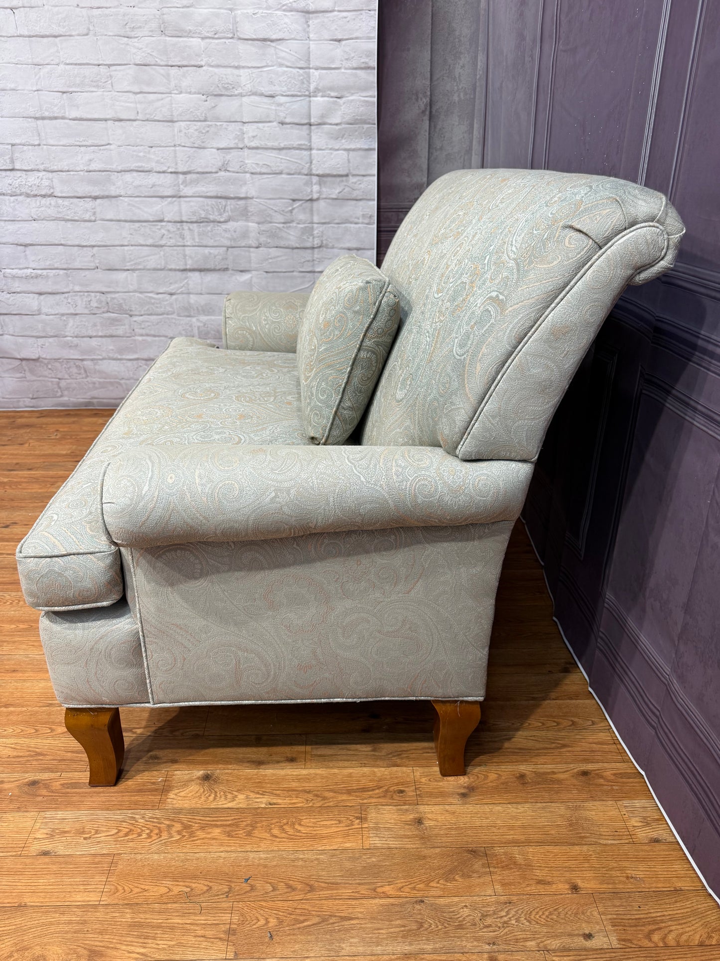 Loveseat - Better Homes @ Gardens