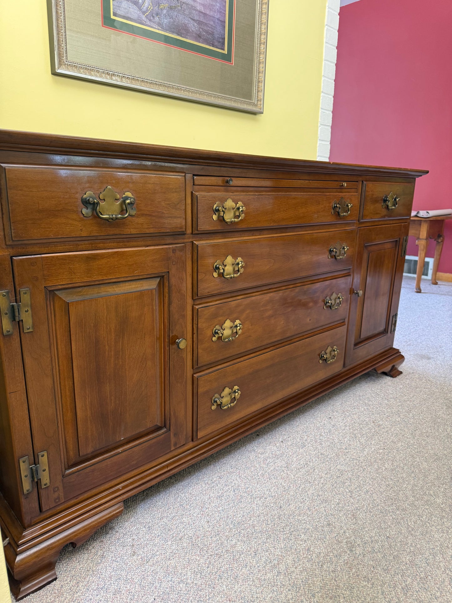 Willett Buffet Table