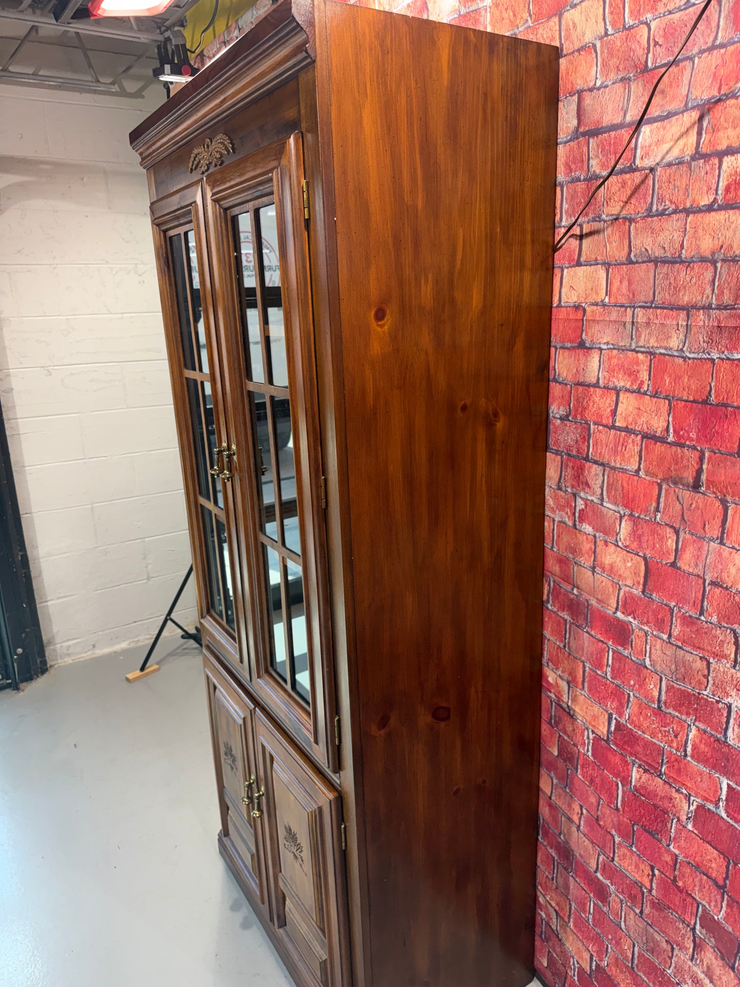 Bookcase / Bookshelf
