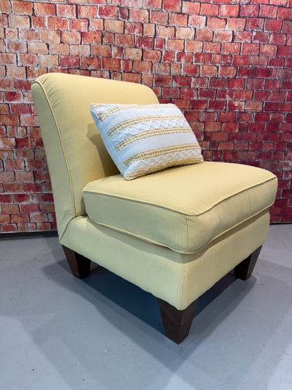 Chair & Pillow