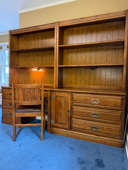 Young Hinkle Desk/Dresser