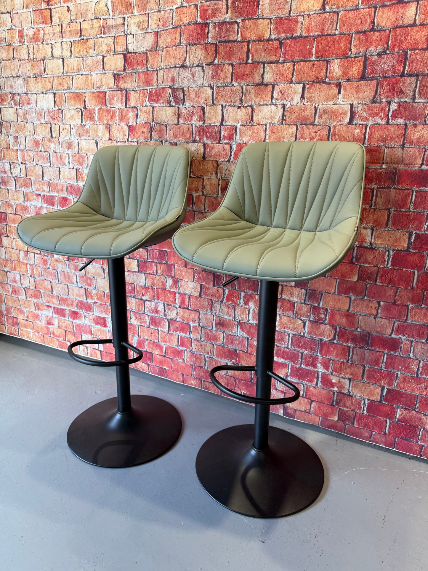 Younike Adjustable Barstools