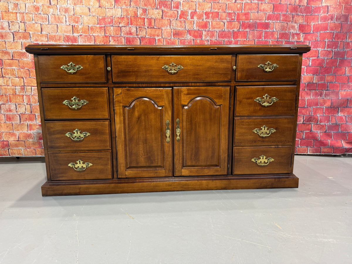 Buffet Table / Sideboard - Thomasville