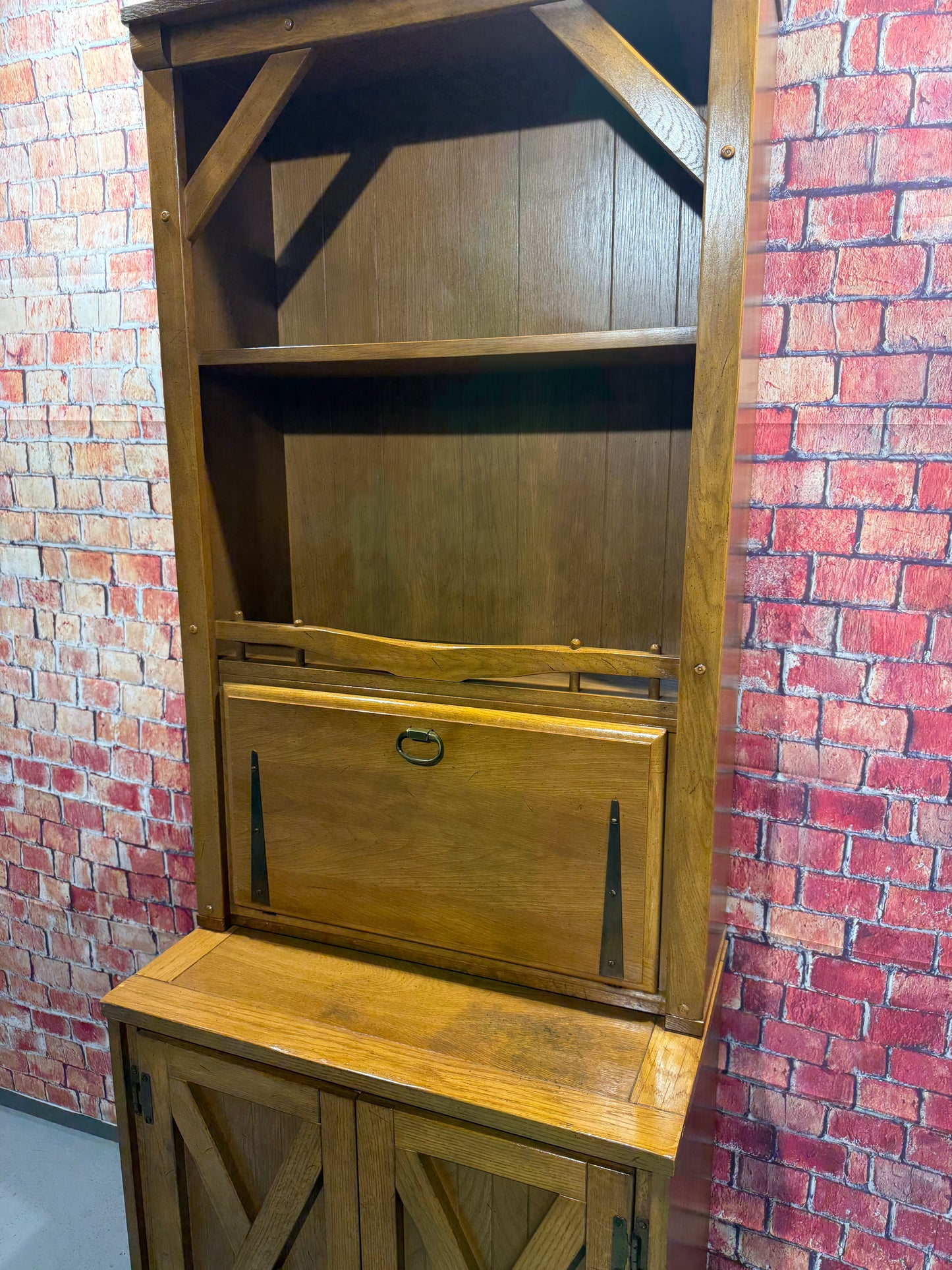 Vintage Hutch