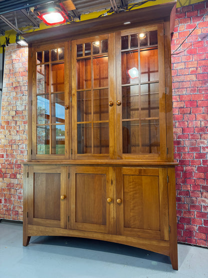 Ethan Allen China Cabinet