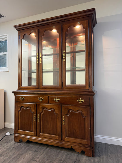 Thomasville China Cabinet