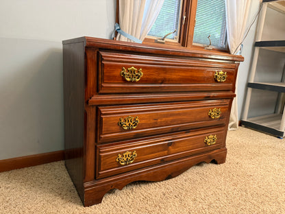 Small Broyhill Dresser