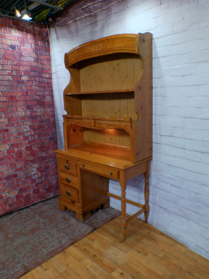 Desk with Hutch