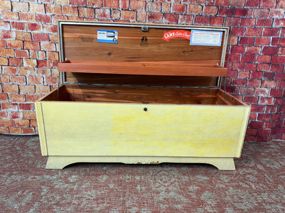 Lane Cedar Chest