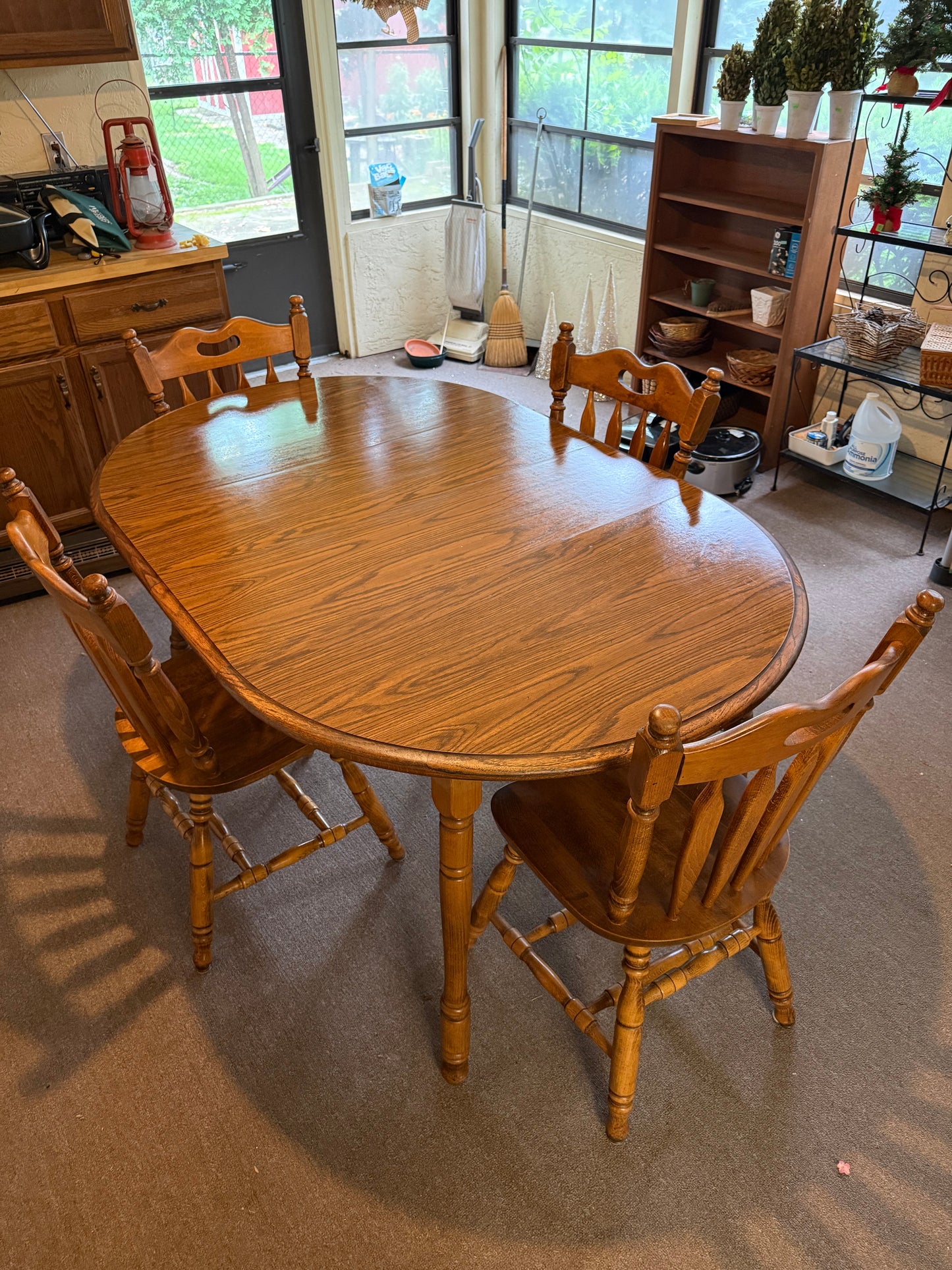 Kitchen Table & 4 Chairs