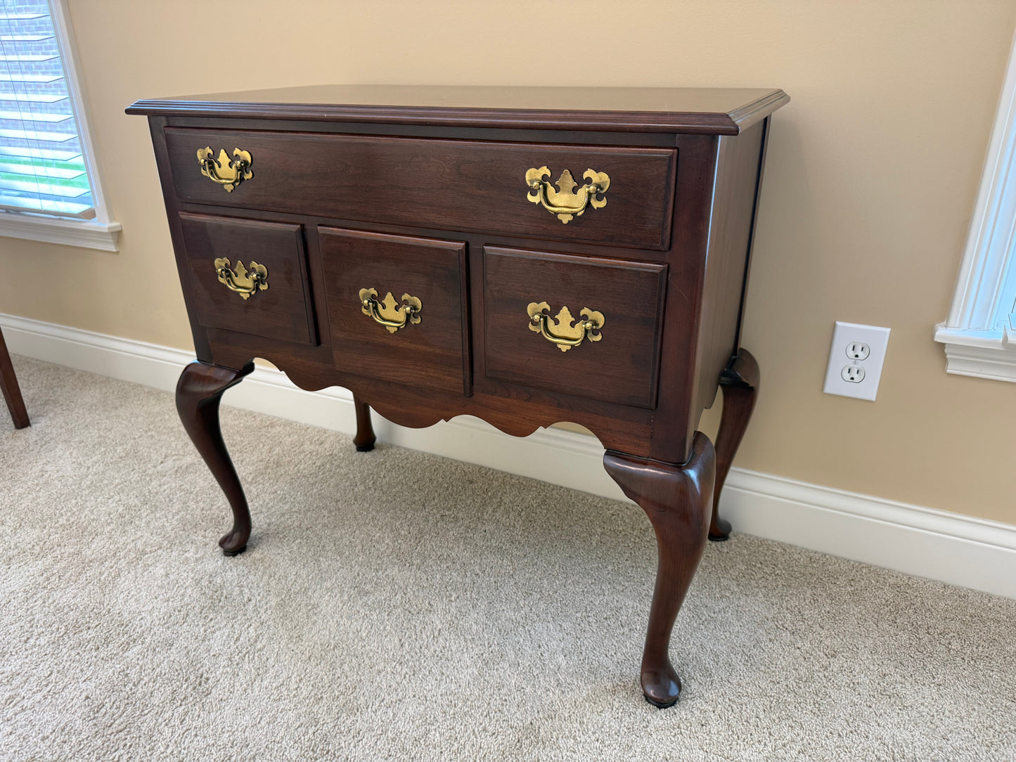 Ethan Allen Queen Ann Cherry Lowboy