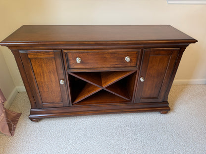 Buffet Table / TV Stand