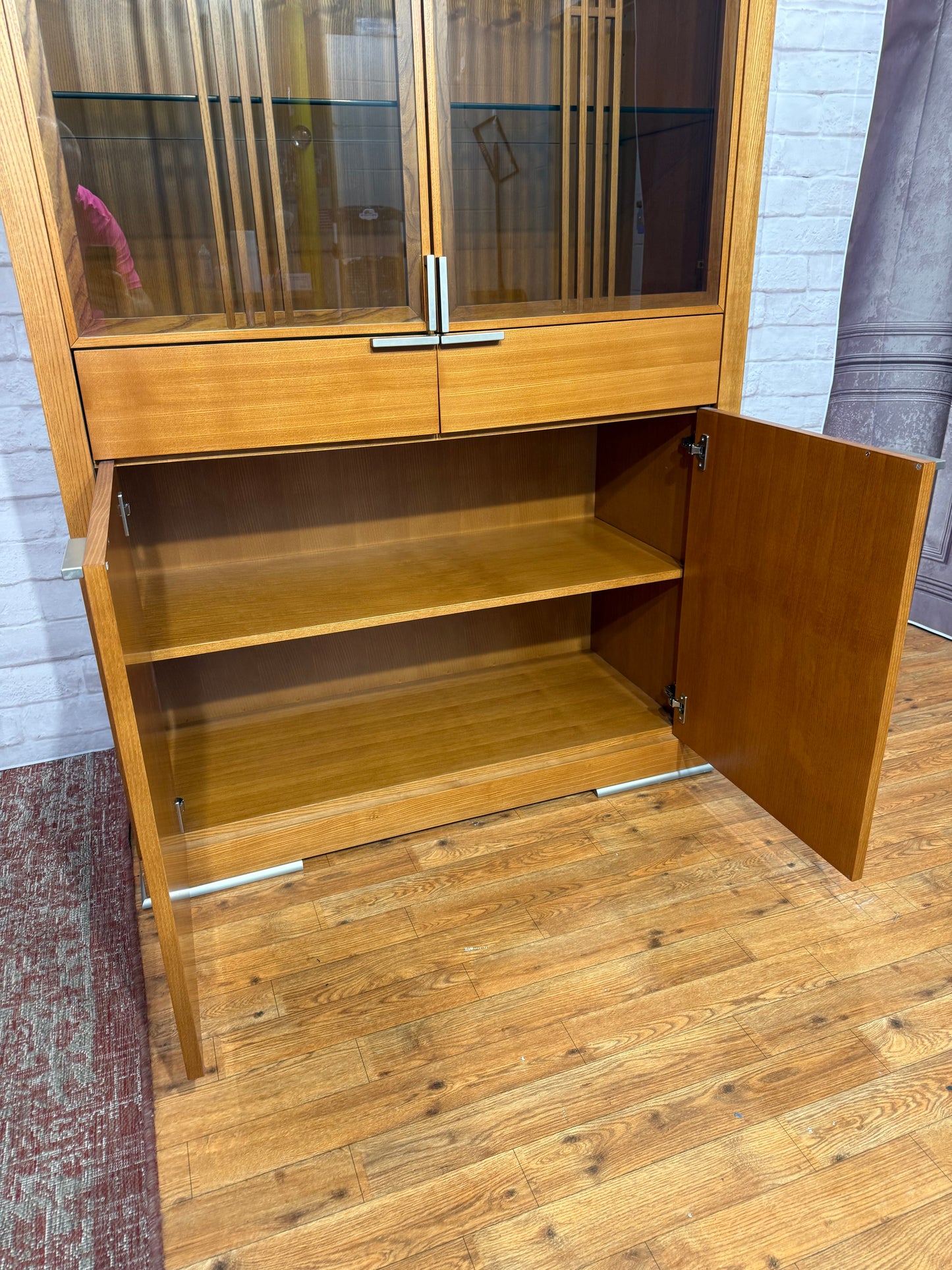 China Cabinet / Cupboard