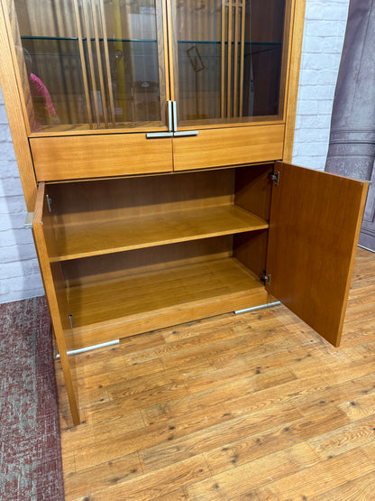 China Cabinet / Cupboard