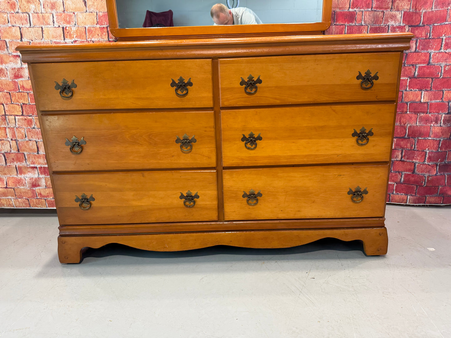 Sumter Dresser