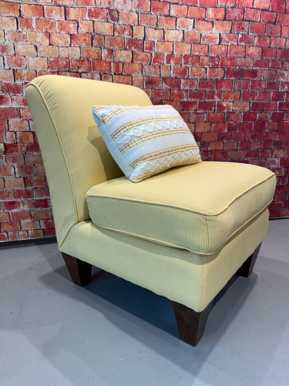 Chair & Pillow