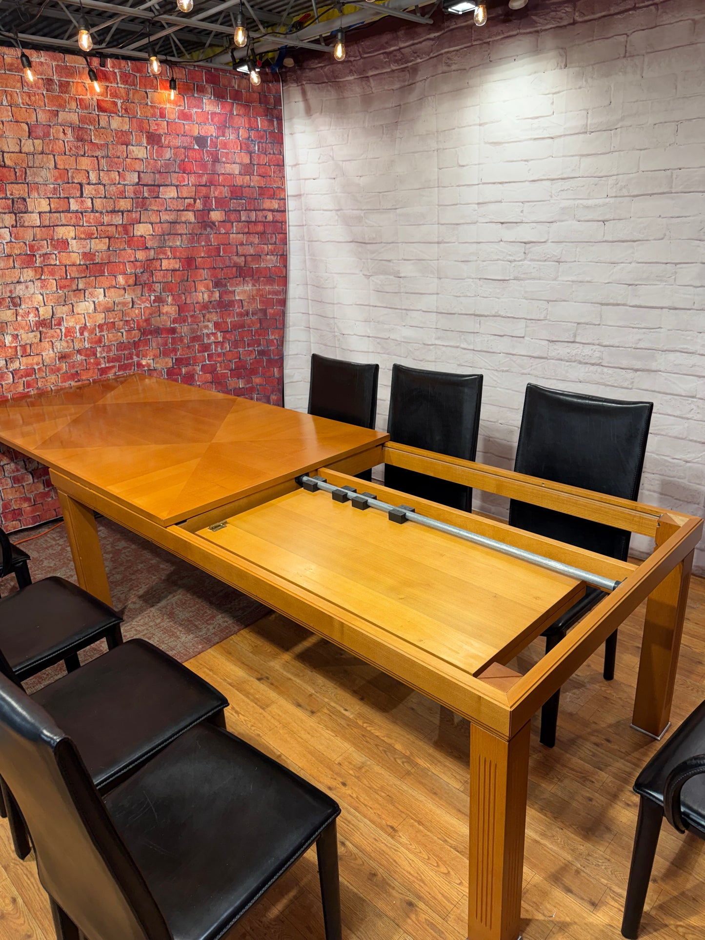 Dining Table & 8 Chairs