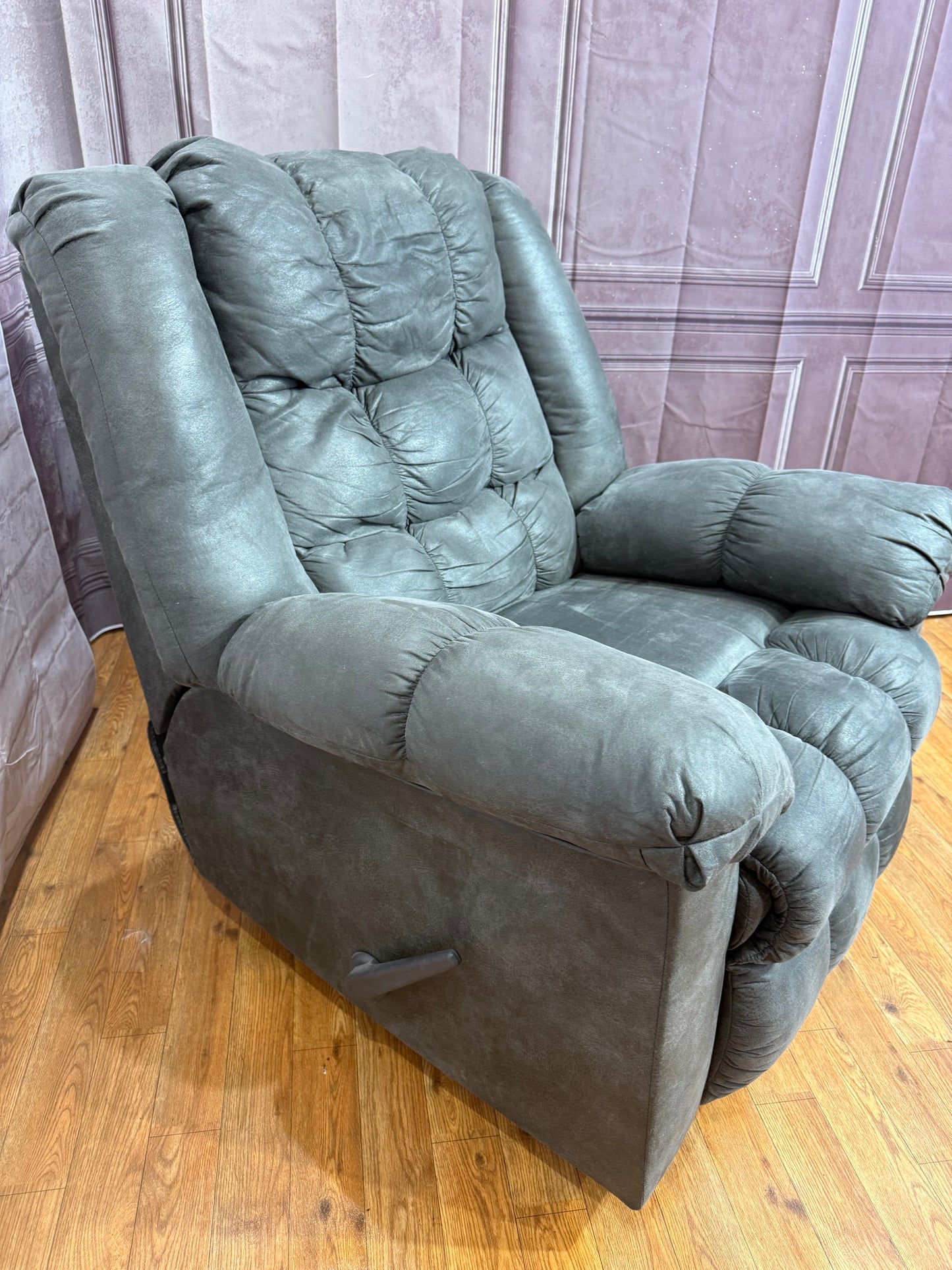 Recliner